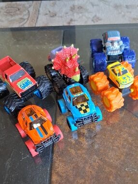CHAIN GANG AND MISC MONSTER TRUCKS